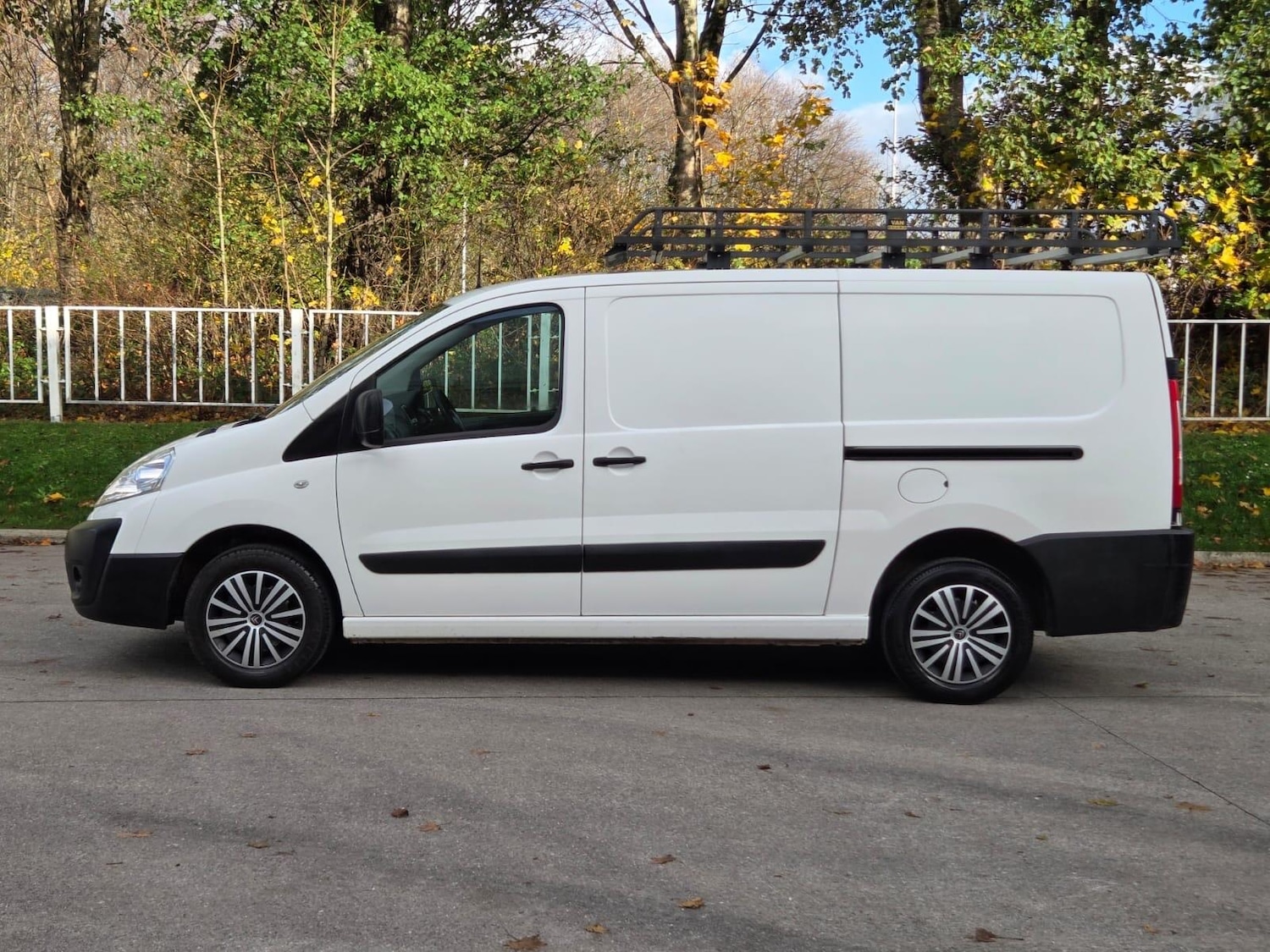 Used Citroen Dispatch 2016 for sale - 76572364: Photo 55