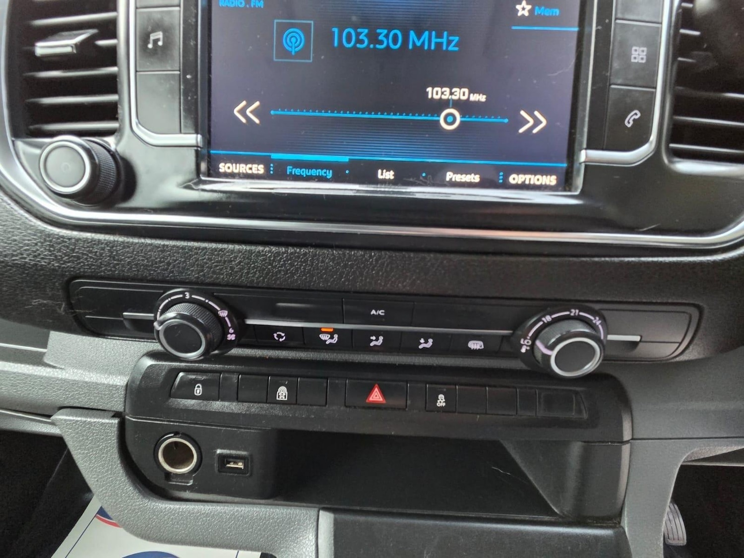 Used Peugeot Expert 2018 for sale - 76994018: Photo 20