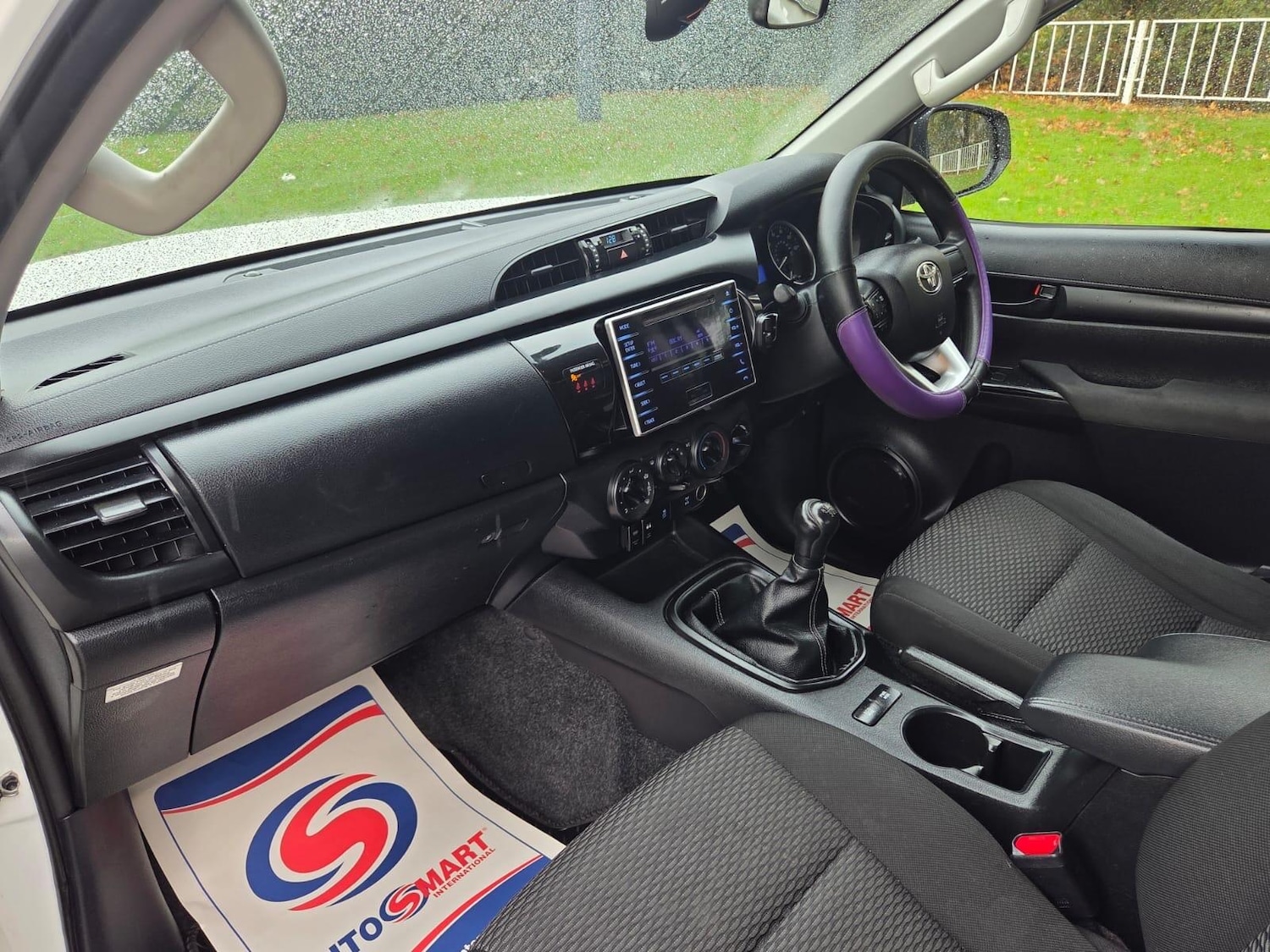 Used Toyota Hilux 2018 for sale - 76388128: Photo 25