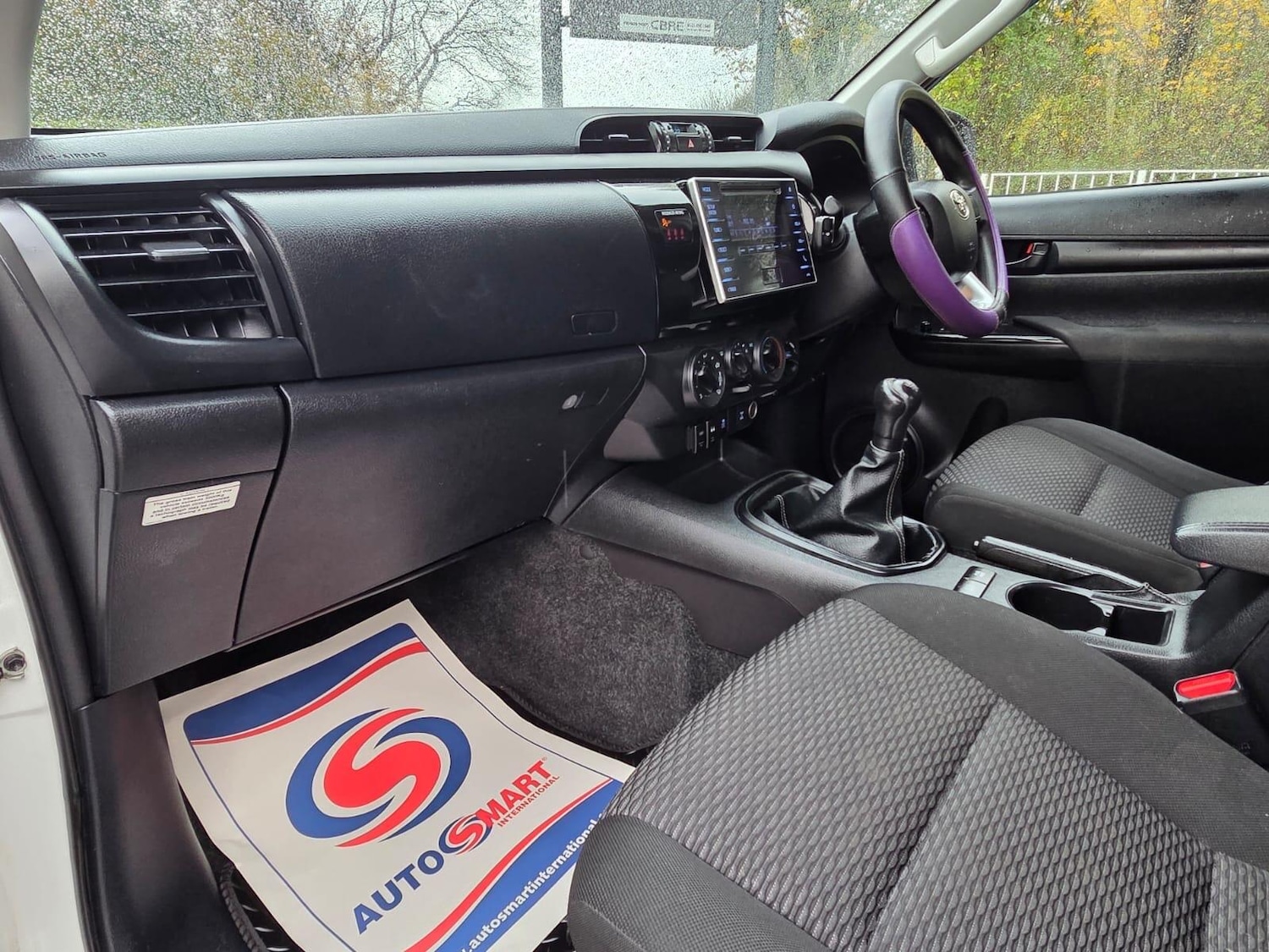 Used Toyota Hilux 2018 for sale - 76388128: Photo 30