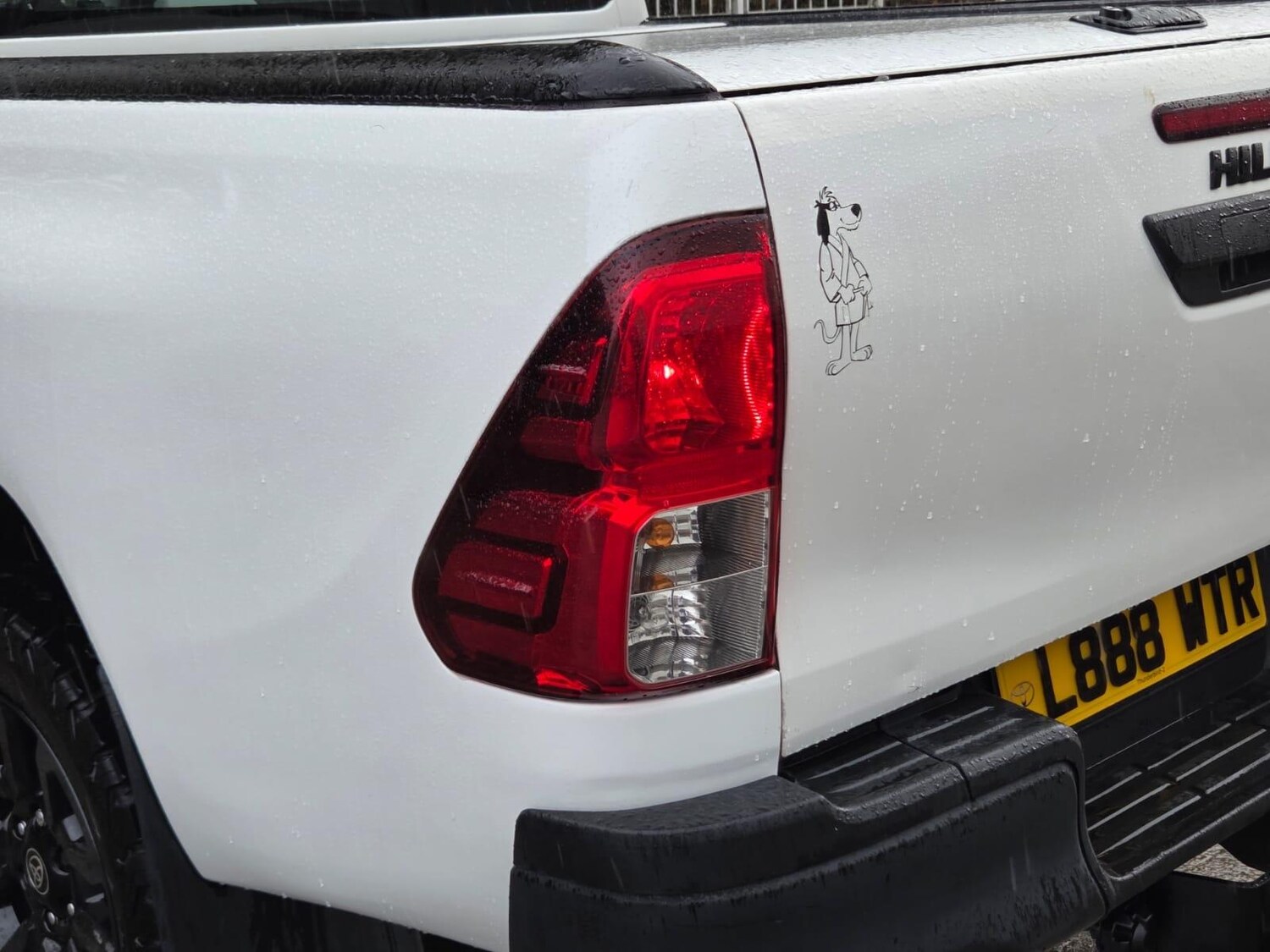 Used Toyota Hilux 2018 for sale - 76388128: Photo 50