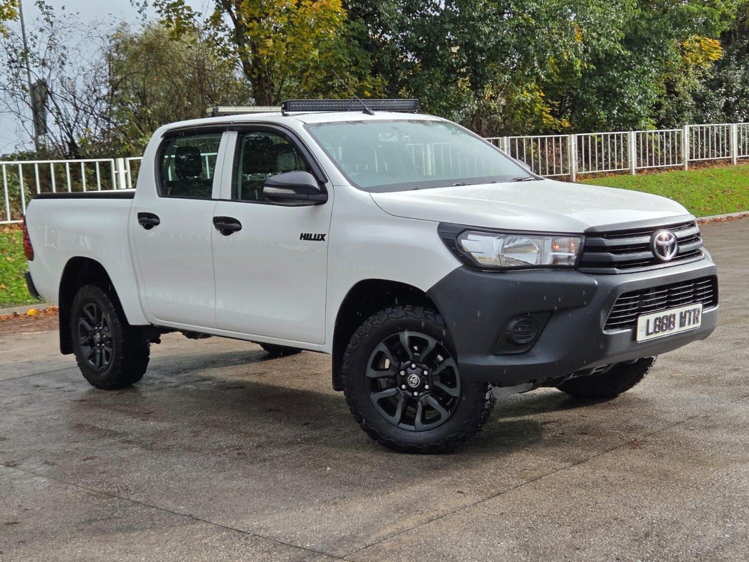 Used Toyota Hilux 2018 for sale - 76388128: Photo 67