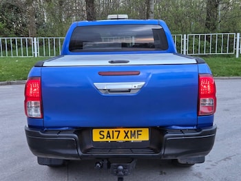 Used Toyota Hilux 2017 for sale - 78205404: Photo