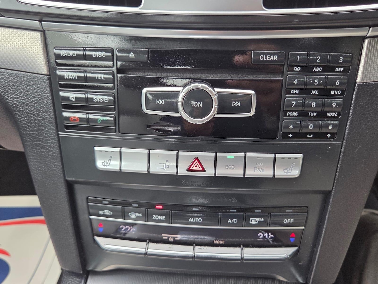 Used Mercedes-Benz E-Class 2014 for sale - 76151080: Photo 18