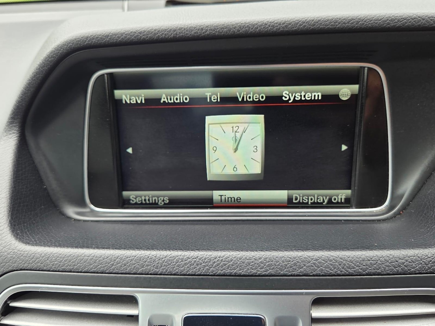 Used Mercedes-Benz E-Class 2014 for sale - 76151080: Photo 19