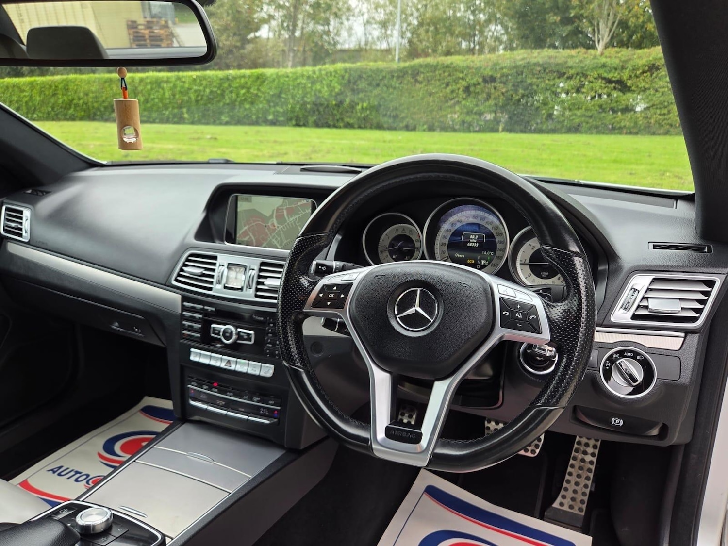 Used Mercedes-Benz E-Class 2014 for sale - 76151080: Photo 29