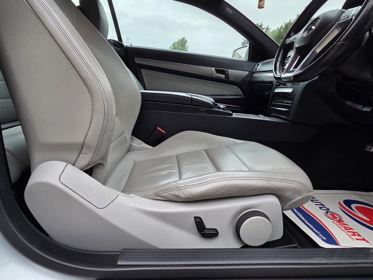 Used Mercedes-Benz E-Class 2014 for sale - 76151080: Photo 33