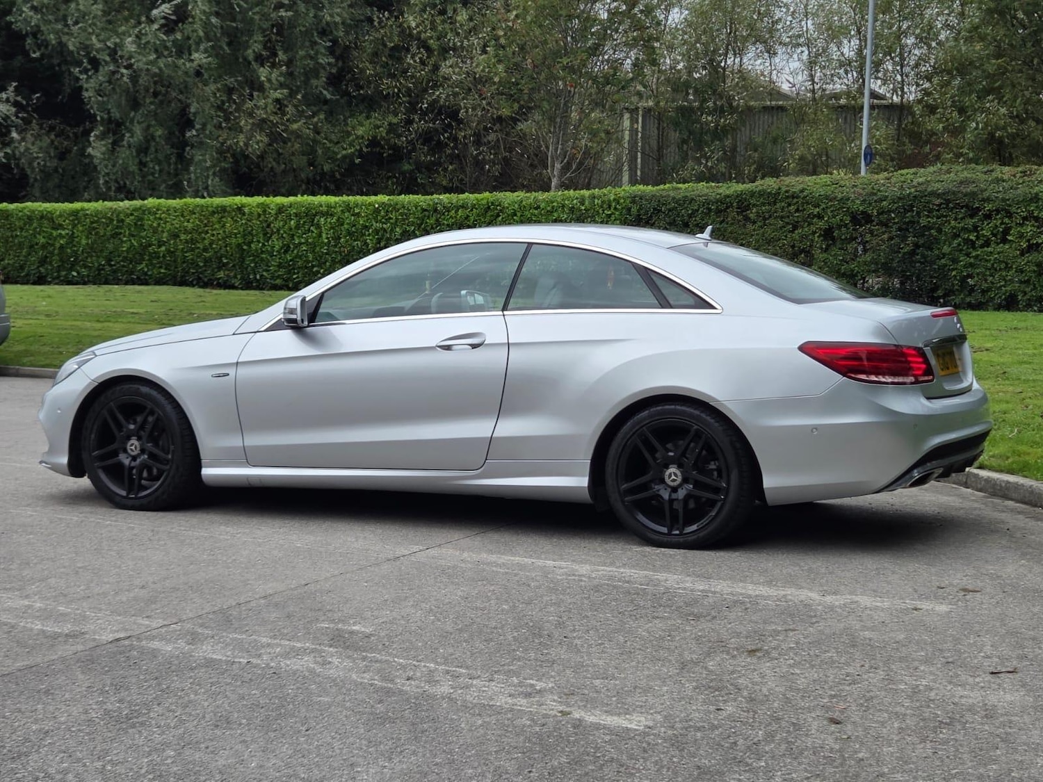 Used Mercedes-Benz E-Class 2014 for sale - 76151080: Photo 43