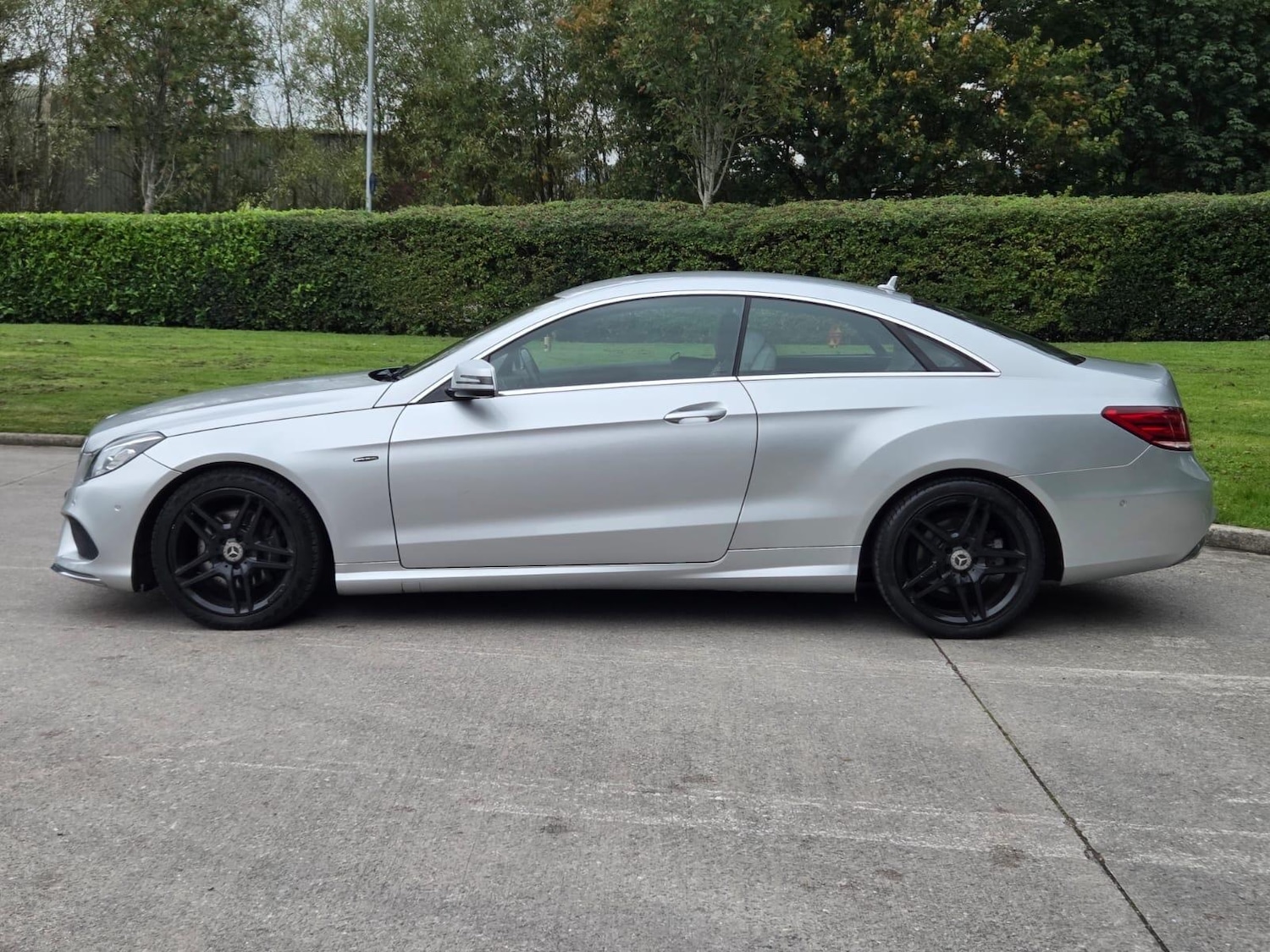 Used Mercedes-Benz E-Class 2014 for sale - 76151080: Photo 46