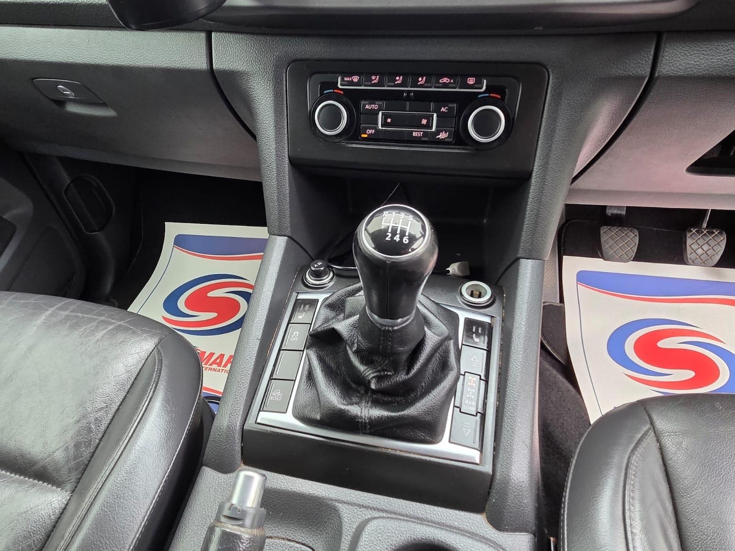 Used Volkswagen Amarok 2012 for sale - 76988996: Photo 17