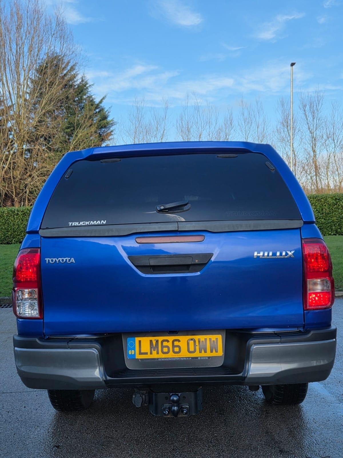 Used Toyota Hilux 2016 for sale - 77215528: Photo 32