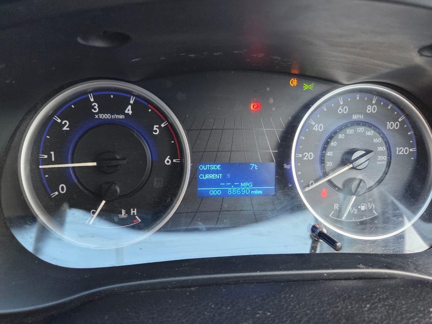 Used Toyota Hilux 2016 for sale - 77215528: Photo 6