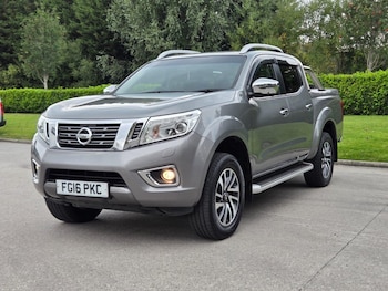 Used Nissan Navara 2016 for sale - 76084100: Photo