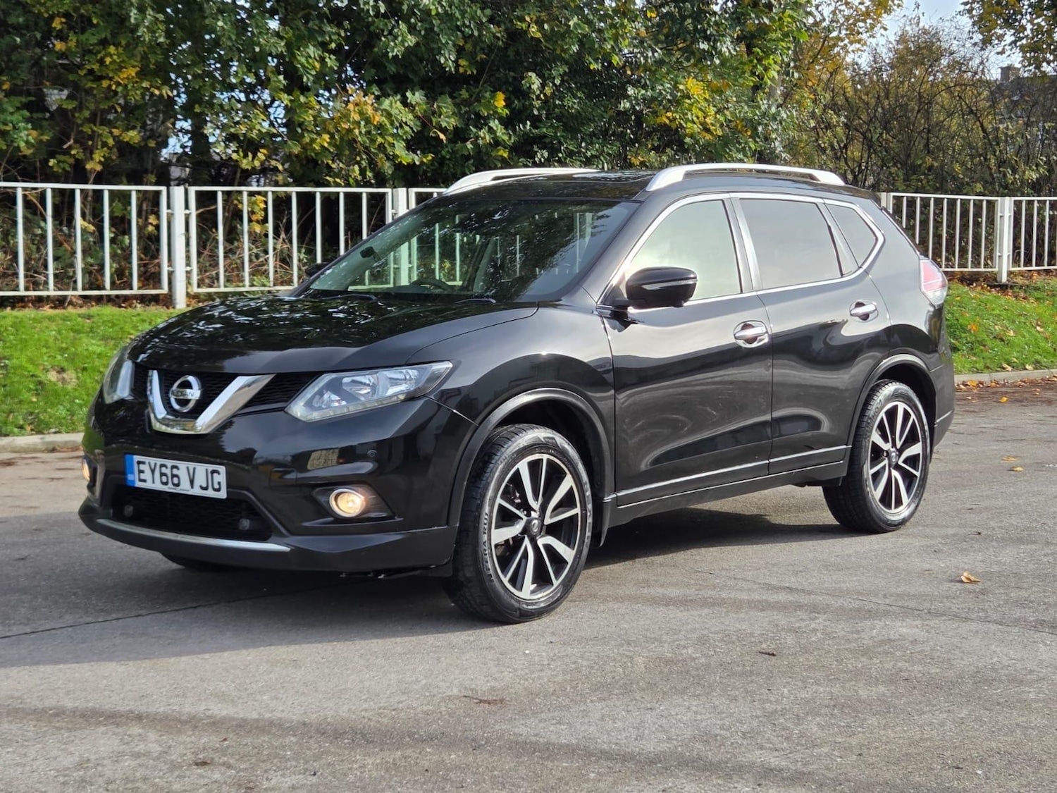 Used Nissan X-Trail 2016 for sale - 76424919: Photo 2