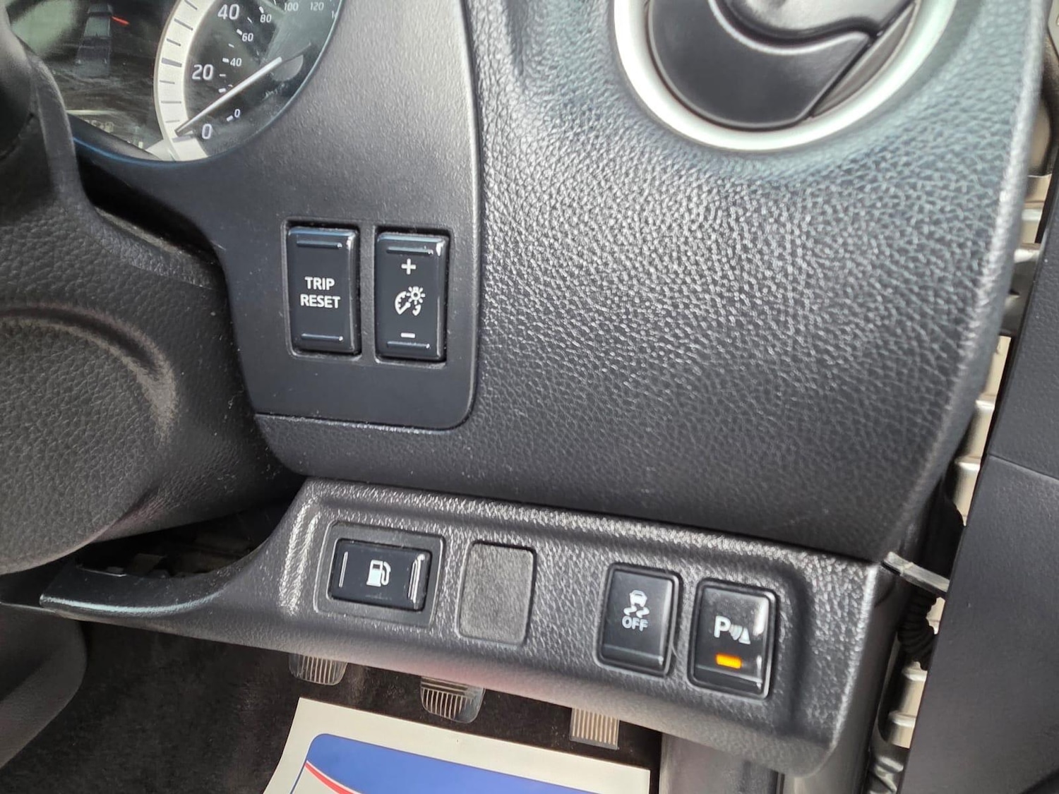 Used Nissan Navara 2016 for sale - 76866571: Photo 15