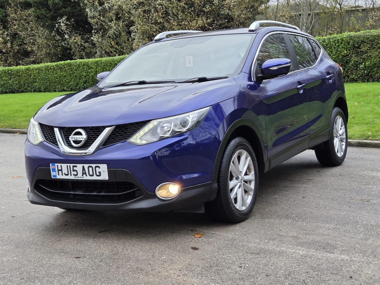 Used Nissan Qashqai 2015 for sale - 76326567: Photo 2