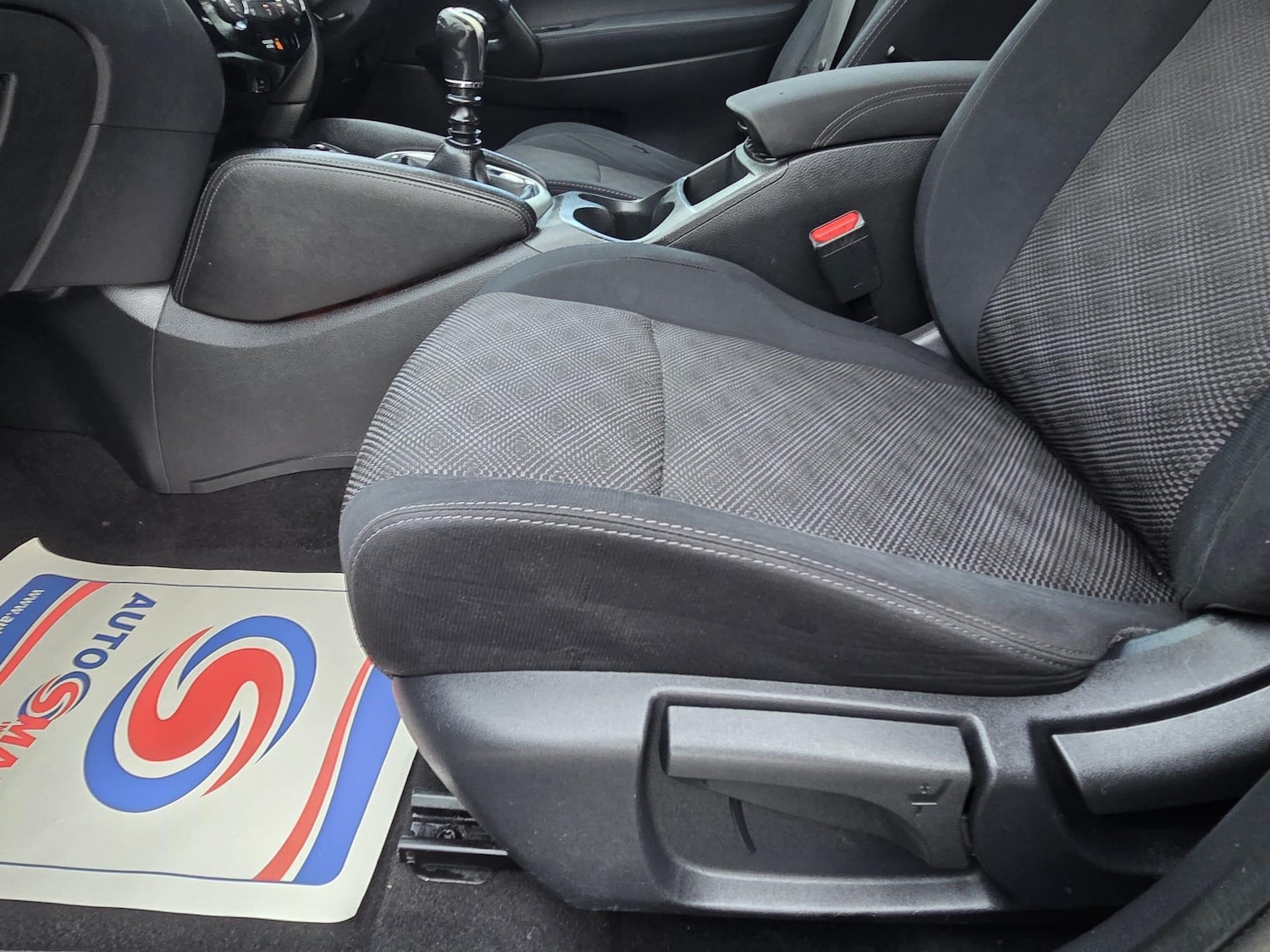 Used Nissan Qashqai 2015 for sale - 76326567: Photo 53