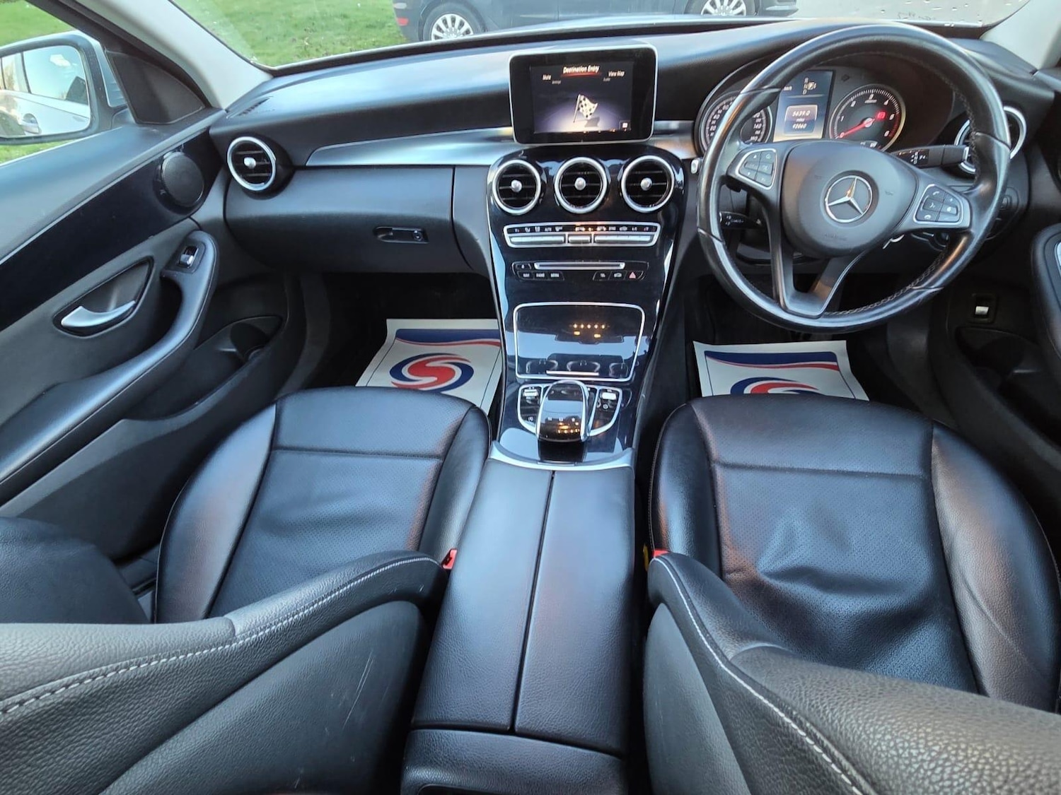 Used Mercedes-Benz C Class 2015 for sale - 77091092: Photo 18