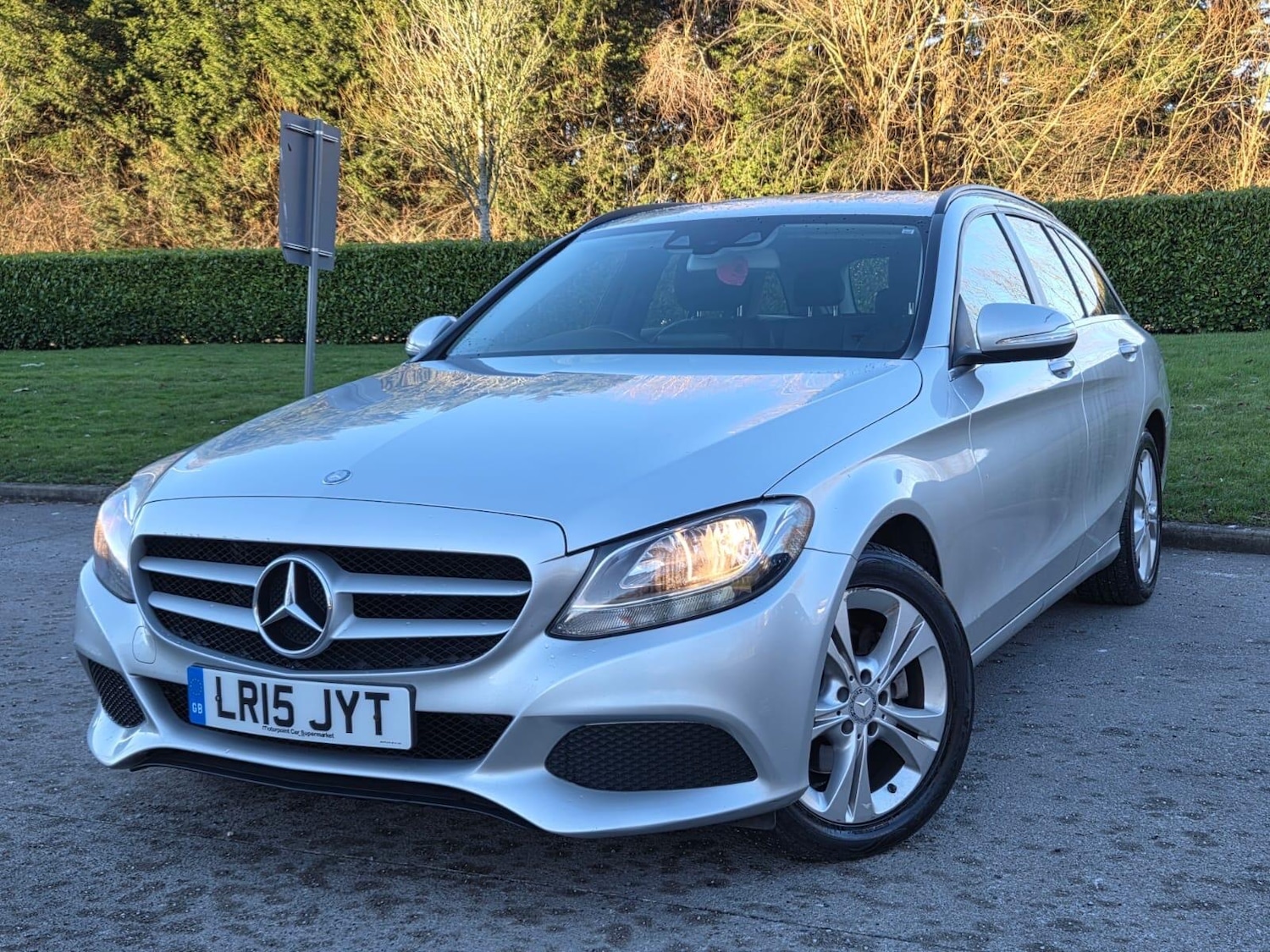 Used Mercedes-Benz C Class 2015 for sale - 77091092: Photo 2