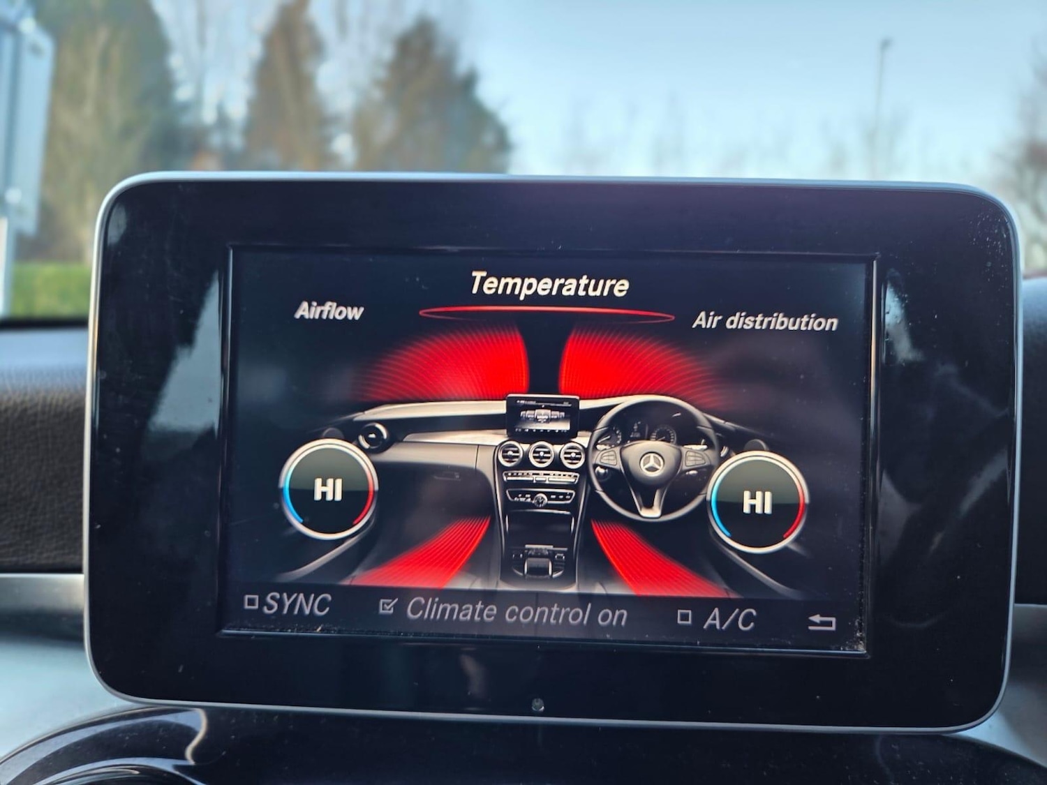 Used Mercedes-Benz C Class 2015 for sale - 77091092: Photo 9