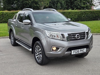 Nissan - Navara