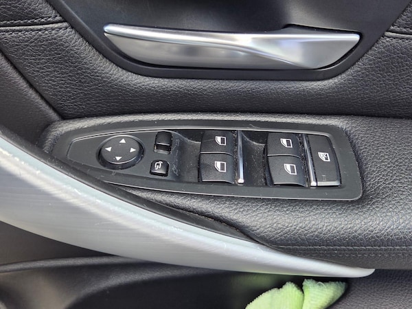 Used BMW 3 Series 2018 for sale - 76137456: Photo 20