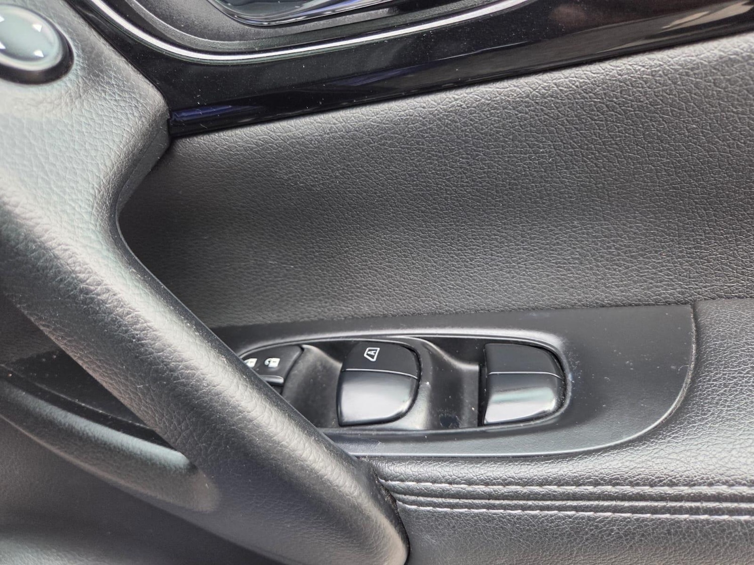 Used Nissan Qashqai 2015 for sale - 76269910: Photo 44