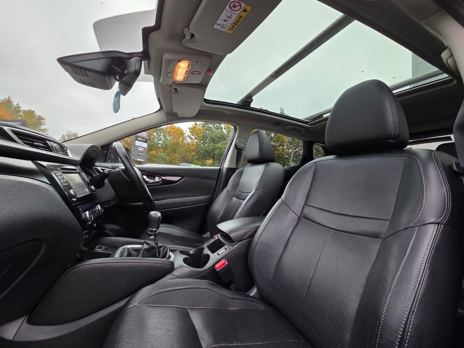 Used Nissan Qashqai 2015 for sale - 76269910: Photo 6