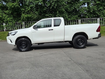 Used Toyota Hilux 2016 for sale - 78573007: Photo