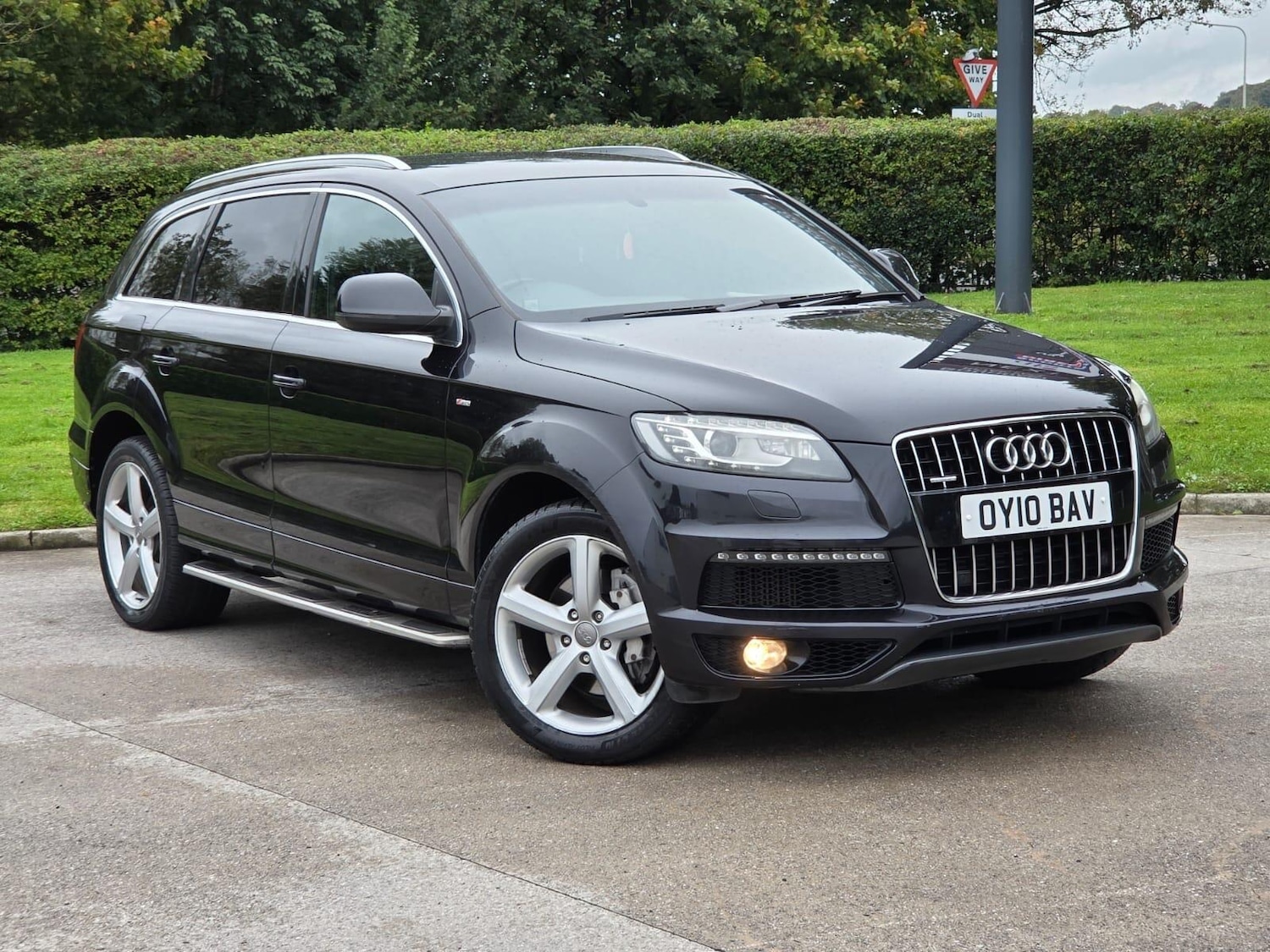 Used Audi Q7 2010 for sale - 76167143: Photo 1