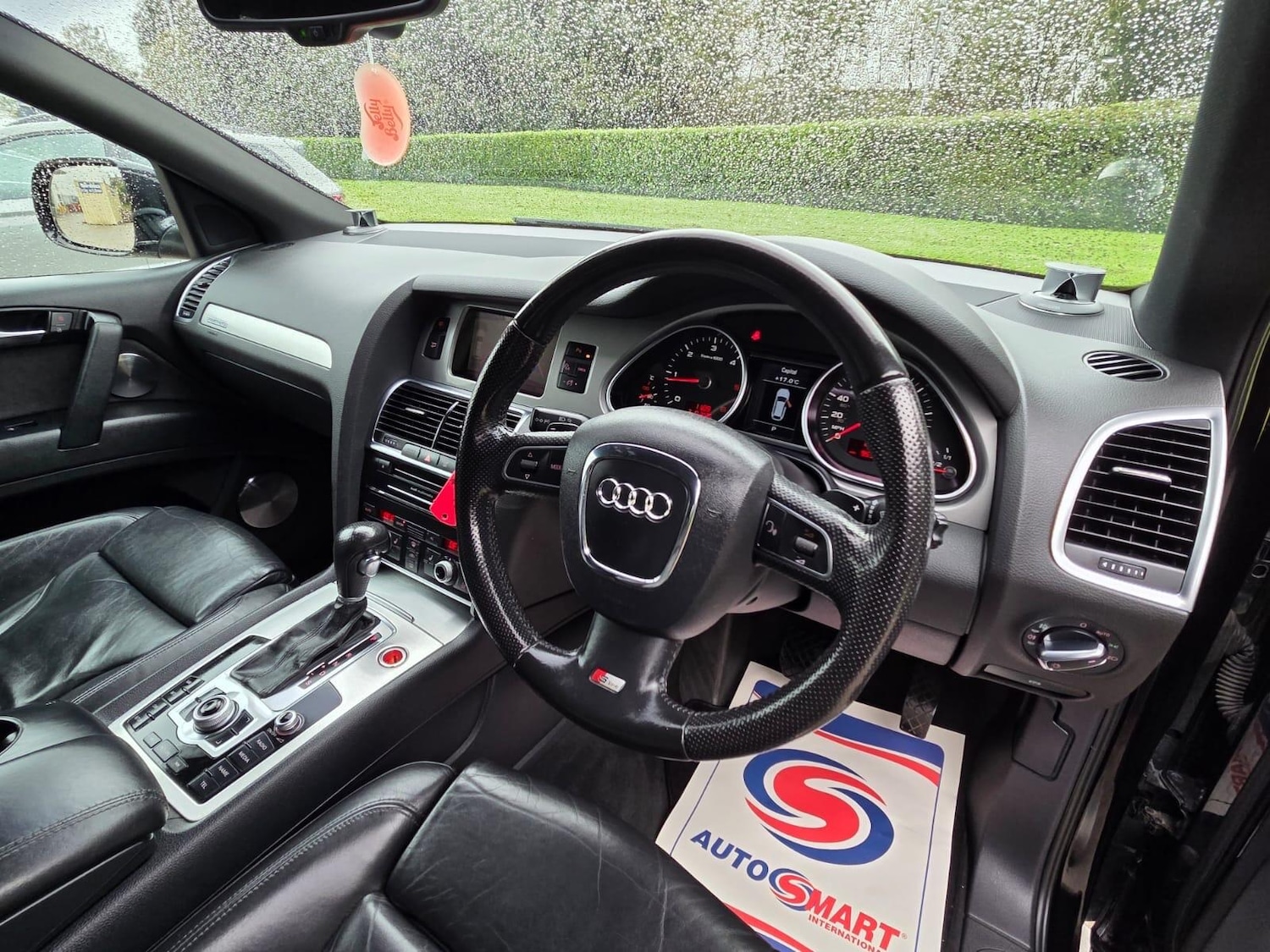 Used Audi Q7 2010 for sale - 76167143: Photo 12
