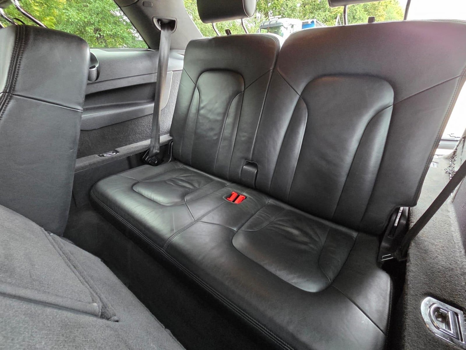 Used Audi Q7 2010 for sale - 76167143: Photo 13