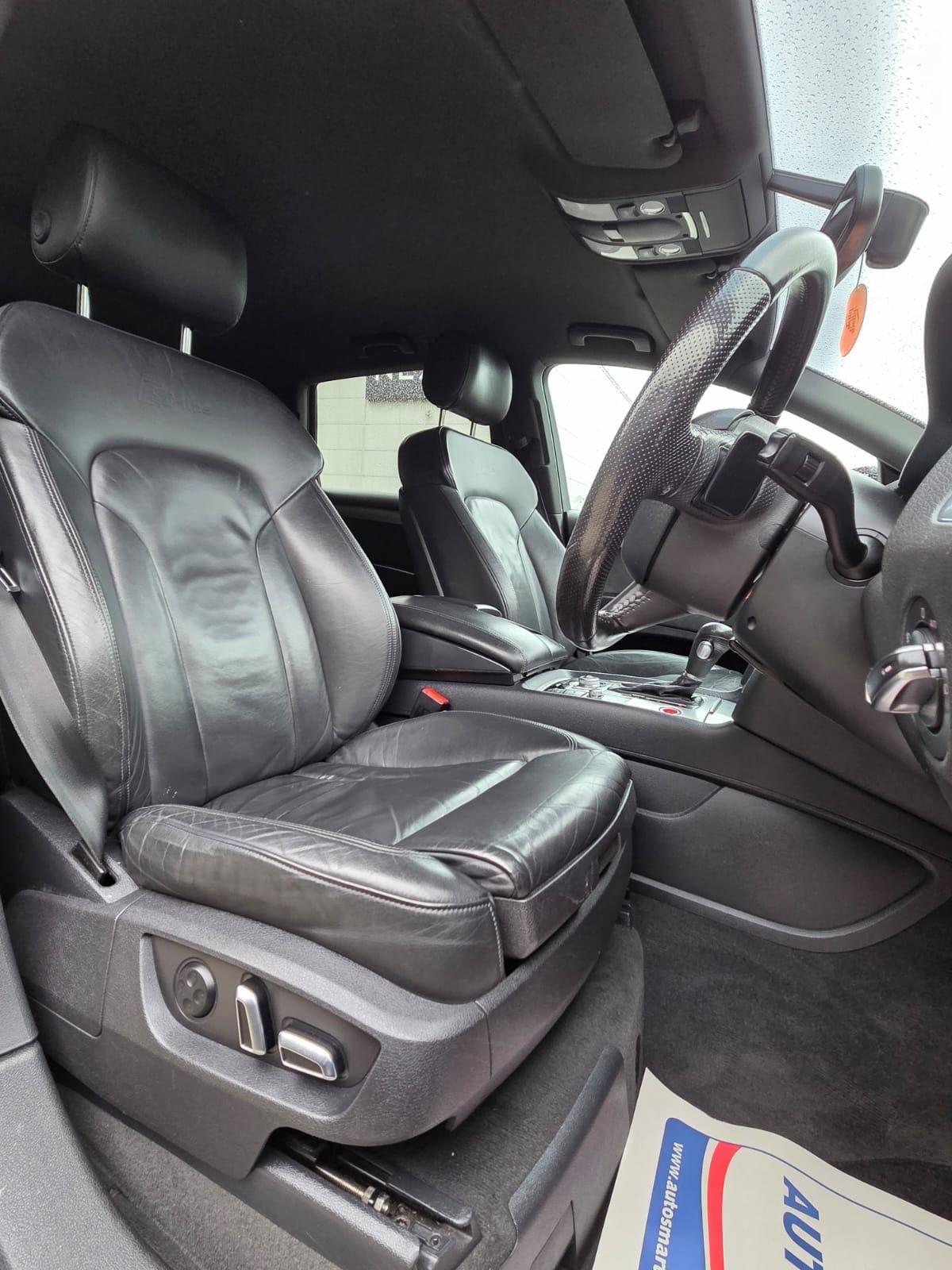 Used Audi Q7 2010 for sale - 76167143: Photo 14