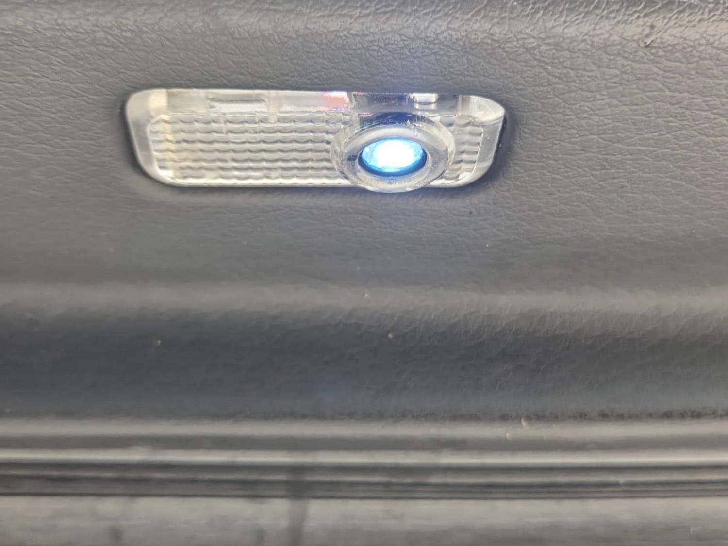 Used Audi Q7 2010 for sale - 76167143: Photo 27