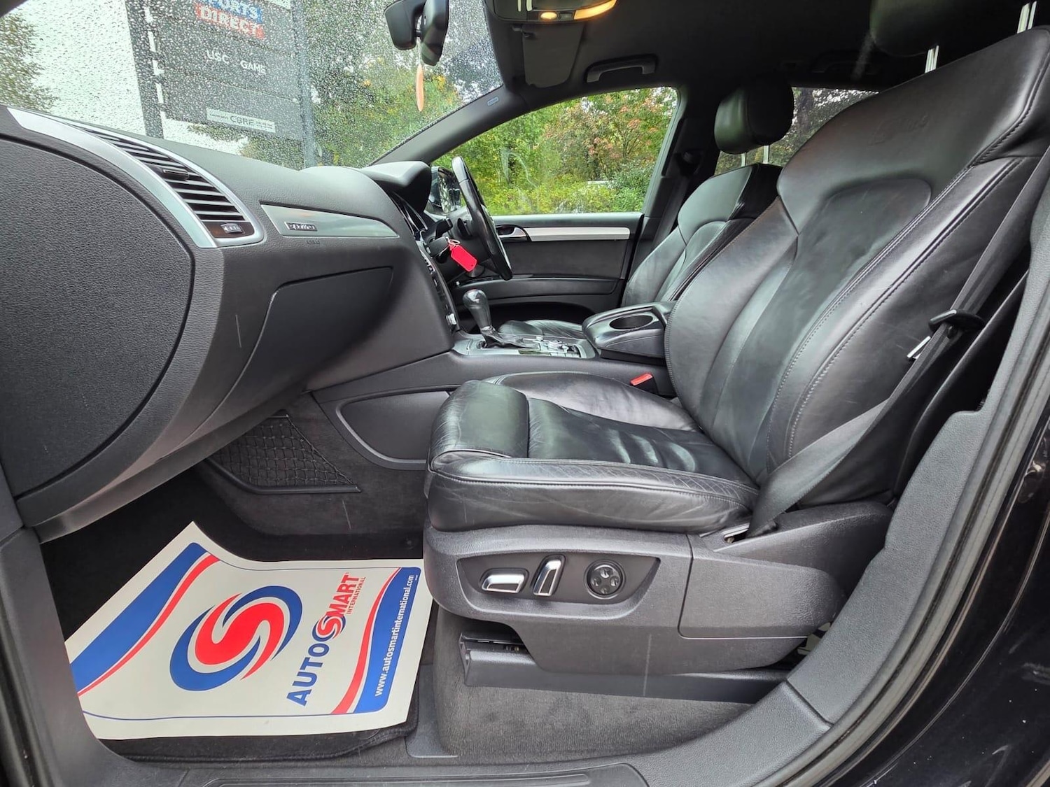 Used Audi Q7 2010 for sale - 76167143: Photo 39