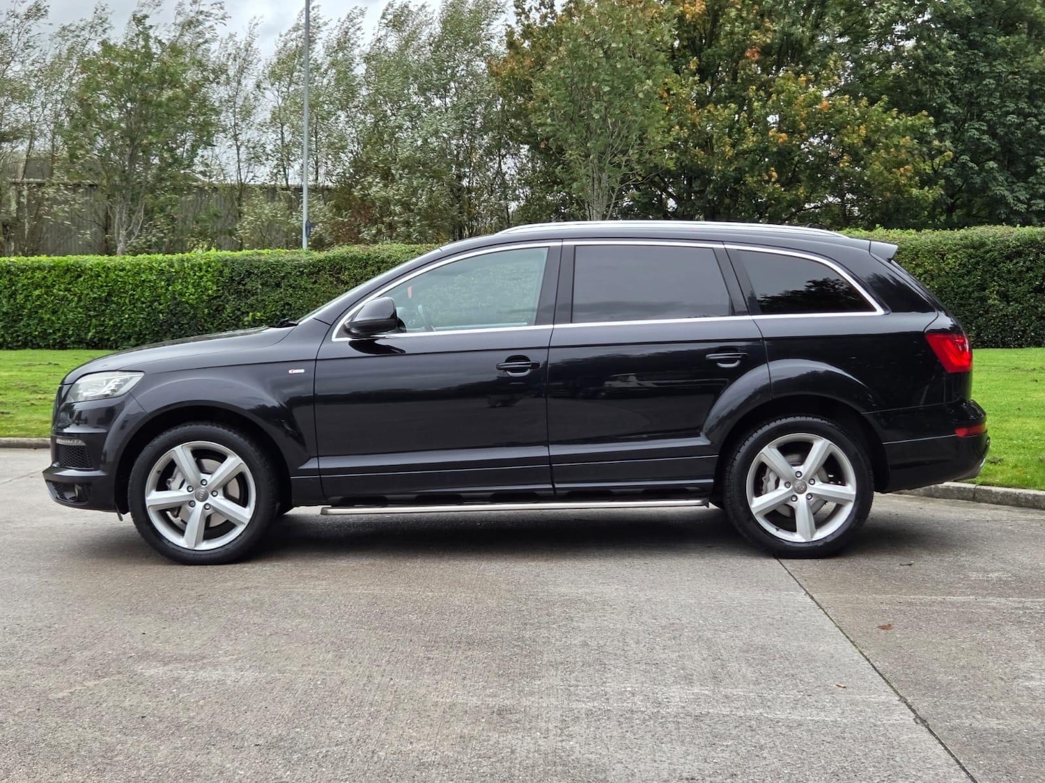 Used Audi Q7 2010 for sale - 76167143: Photo 43