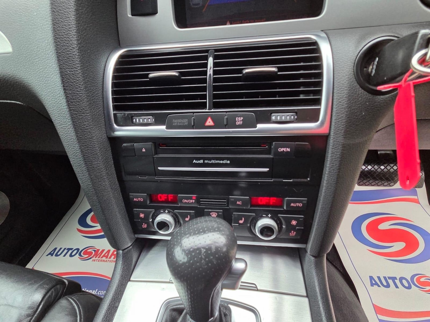 Used Audi Q7 2010 for sale - 76167143: Photo 63