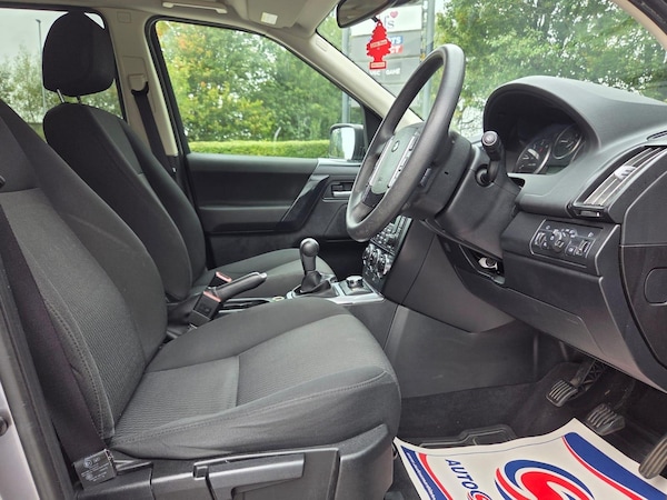Used Land Rover Freelander 2 2011 for sale - 76109744: Photo 12
