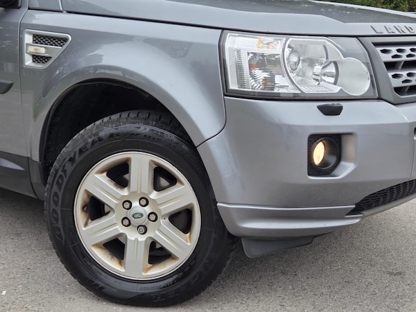 Used Land Rover Freelander 2 2011 for sale - 76109744: Photo 18
