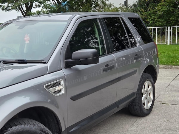 Used Land Rover Freelander 2 2011 for sale - 76109744: Photo 40