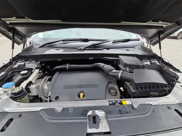 Used Land Rover Freelander 2 2011 for sale - 76109744: Photo 45