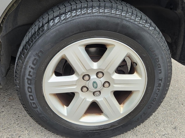 Used Land Rover Freelander 2 2011 for sale - 76109744: Photo 50