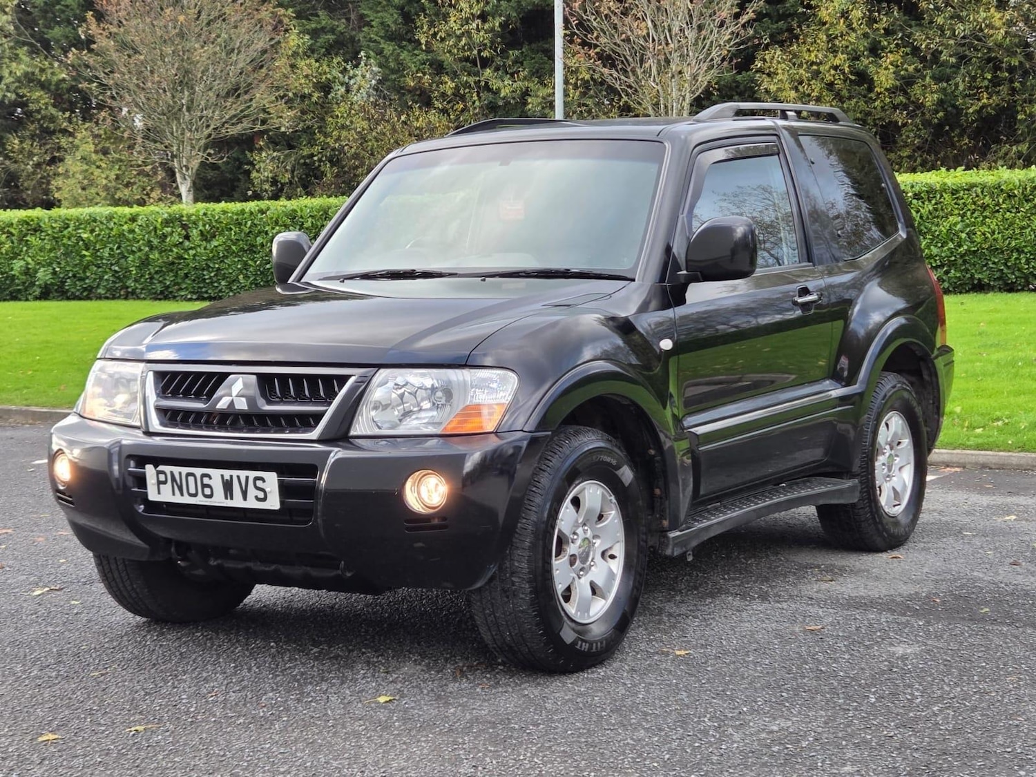 Used Mitsubishi Shogun 2006 for sale - 76398267: Photo 2
