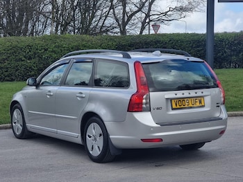 Used Volvo V50 2009 for sale - 75614009: Photo