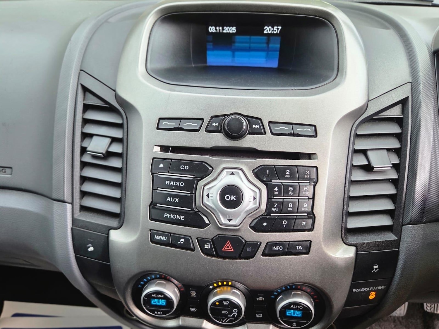 Used Ford Ranger 2015 for sale - 76987927: Photo 14