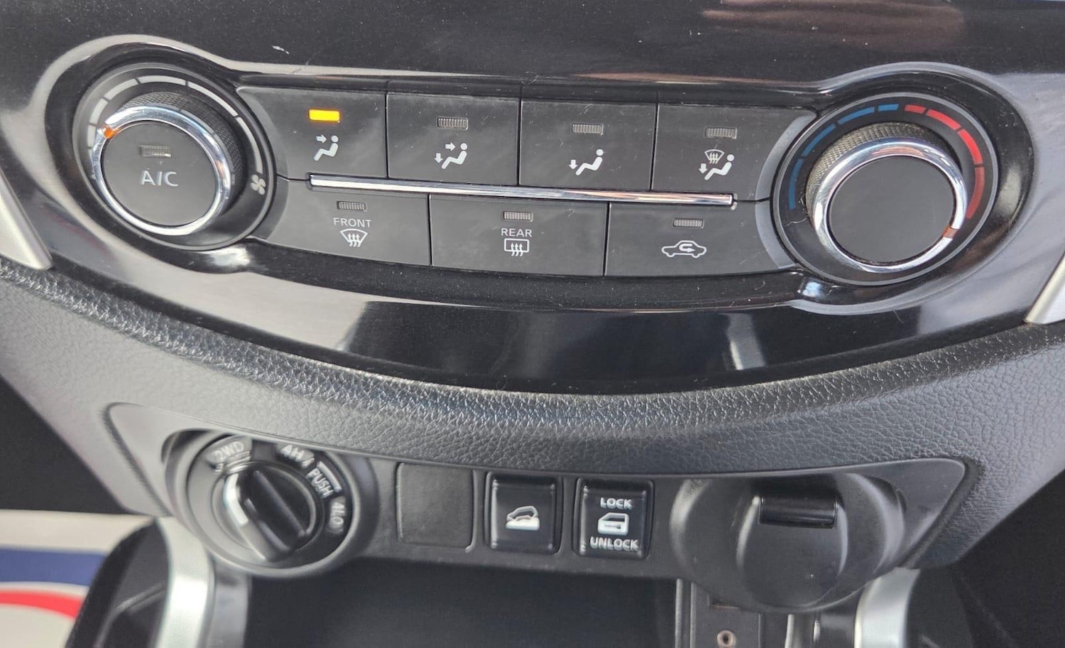 Used Nissan Navara 2016 for sale - 77132026: Photo 40