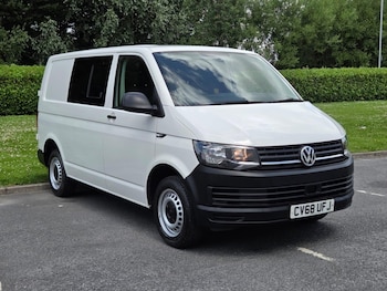 Used Volkswagen Transporter 2018 for sale - 75233254: Photo