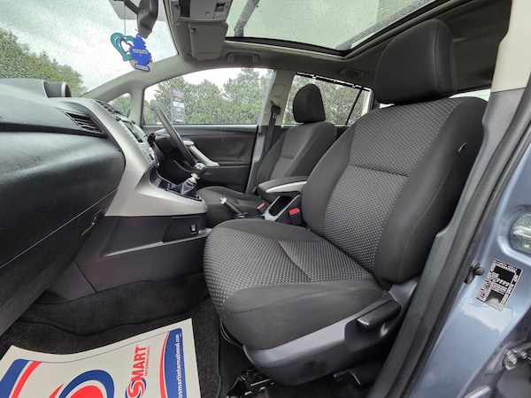 Used Toyota Verso 2010 for sale - 75563805: Photo 13