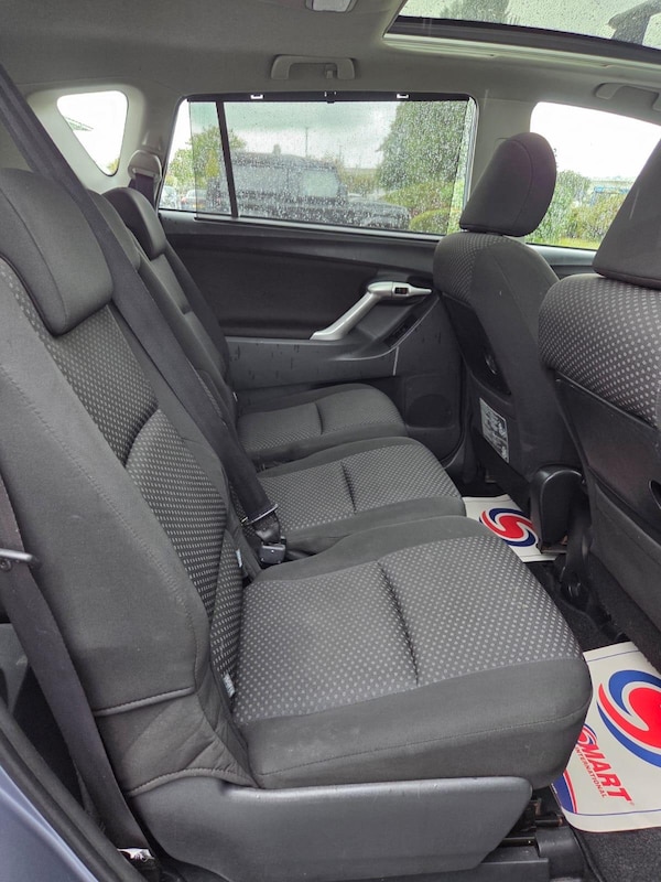 Used Toyota Verso 2010 for sale - 75563805: Photo 14