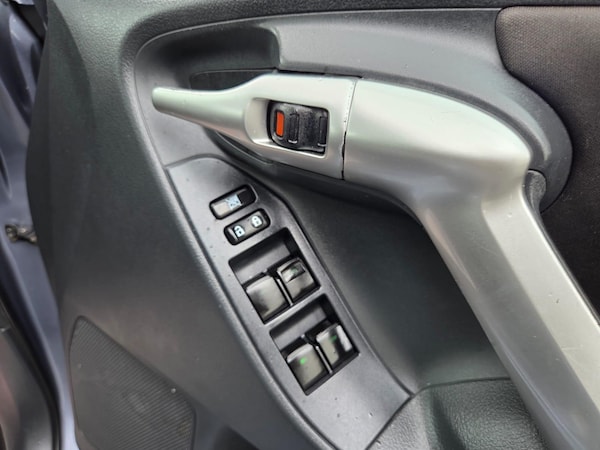 Used Toyota Verso 2010 for sale - 75563805: Photo 19